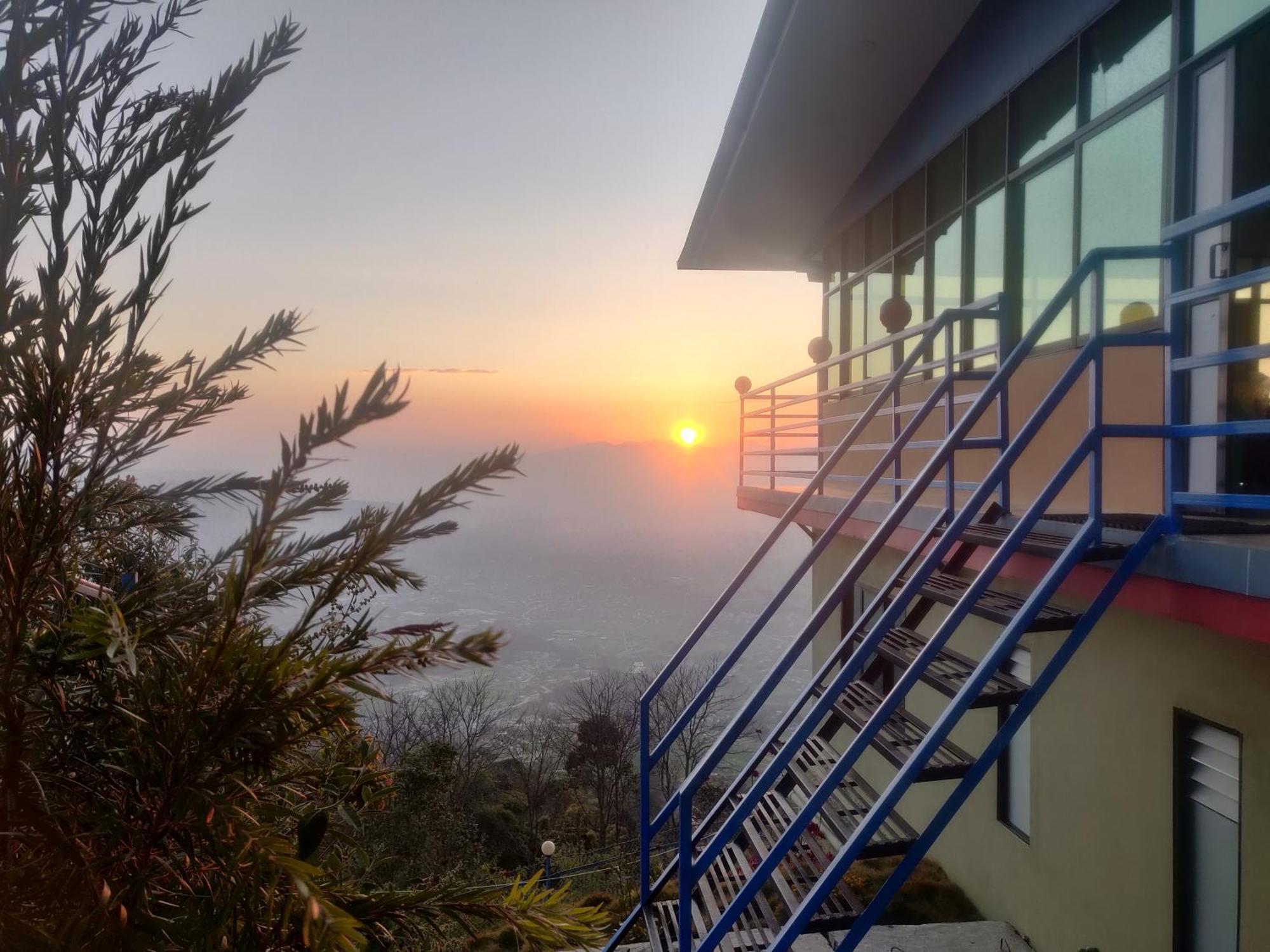 Chareli Resort Nagarkot Zewnętrze zdjęcie